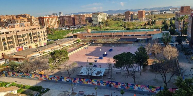 El AFA del Colegio Municipal de Benimaclet exige modificar el PAI para proteger el entorno escolar y garantizar la seguridad infantil 1 El AFA del Colegio Municipal de Benimaclet exige modificar el PAI para proteger el entorno escolar y garantizar la seguridad infantil