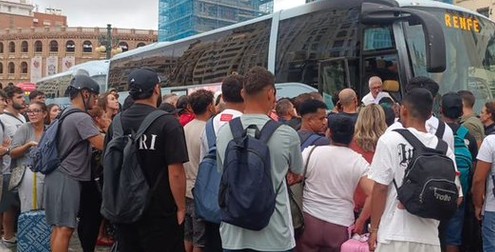 Caos y malestar en Valéncia: Renfe deja tirados a miles de pasajeros al cancelar cercanías y media distancia 1 Caos y malestar en Valéncia: Renfe deja tirados a miles de pasajeros al cancelar cercanías y media distancia