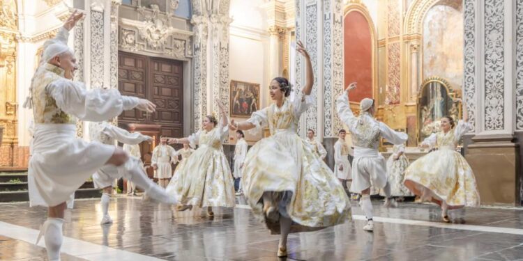 Planes gratis por el 9 d’Octubre: danza en Valencia y Castellón y un gran piromusical en Peñíscola 1 valls