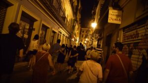 Valencia más allá del tópico: un fin de semana entre crónicas criminales nocturnas y el latido histórico del Barrio del Carmen 2 Valencia más allá del tópico: un fin de semana entre crónicas criminales nocturnas y el latido histórico del Barrio del Carmen