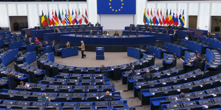 Europa quiere utilizar inteligencia artificial para combatir el fraude del IVA, que provoca pérdidas de hasta 32.800 millones anuales 1 videoframe 0